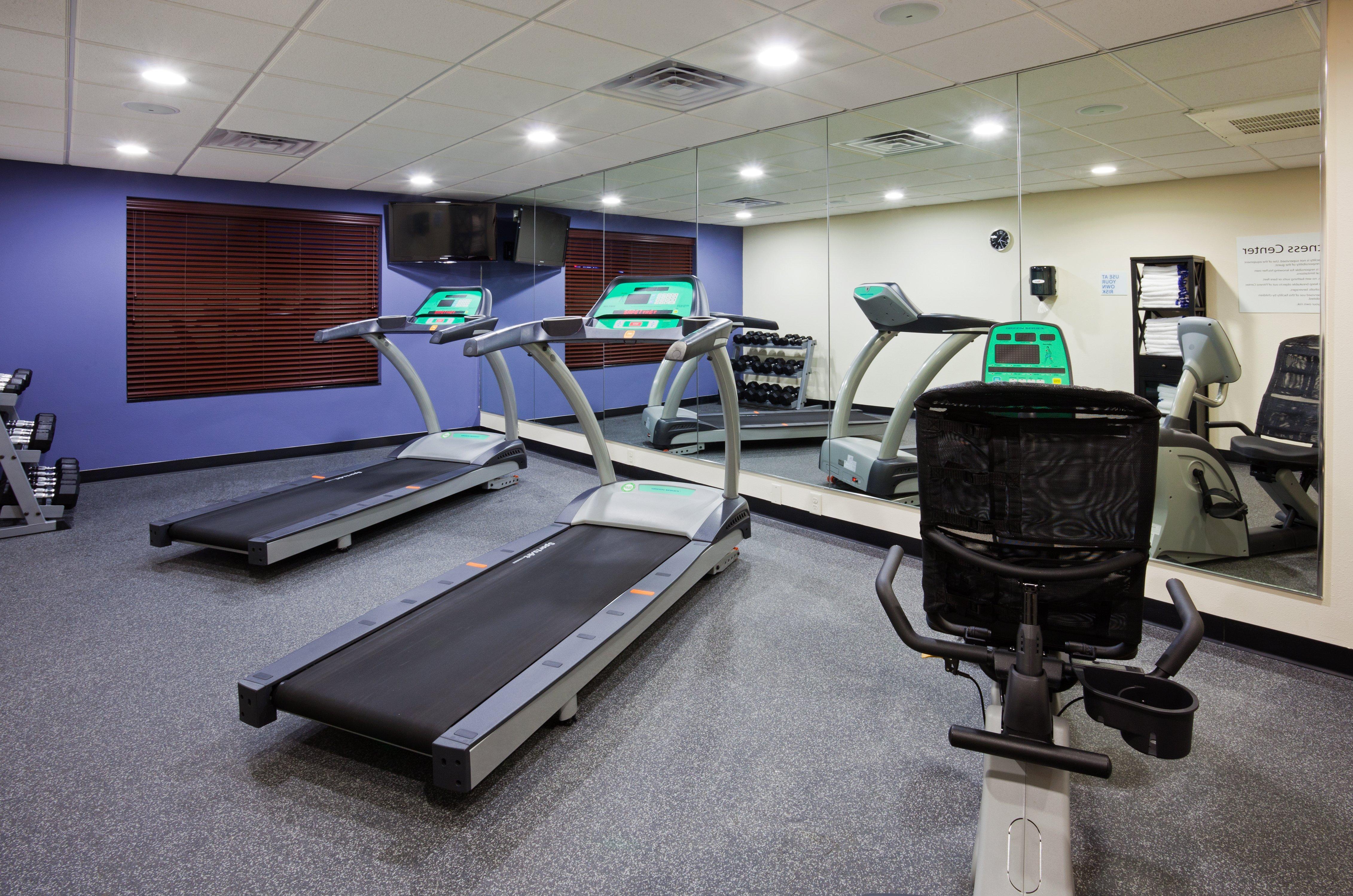 Holiday Inn Express And Suites Rochester West-Medical Center By Ihg Exterior foto